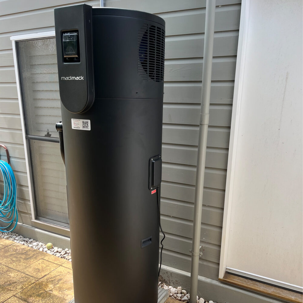 madimack MMESGHW-300 300Litre RESISTEAM Heat Pump insitu image 5